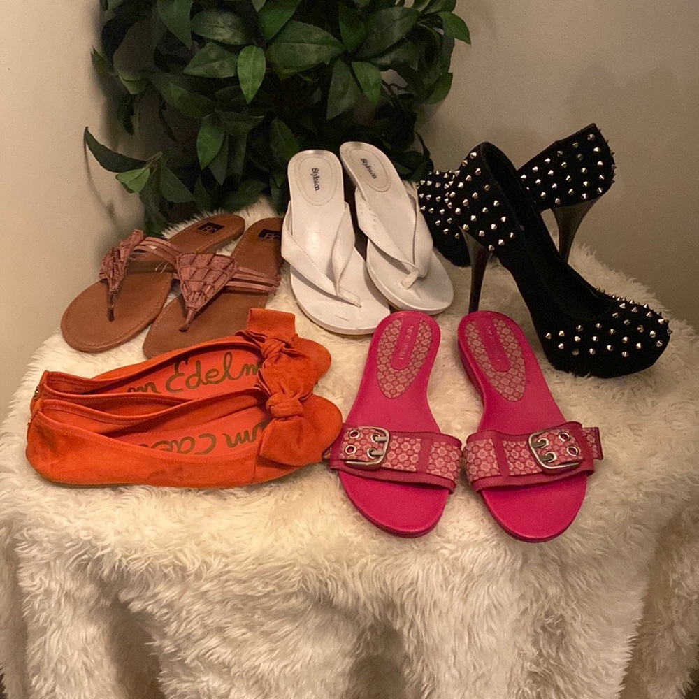 Bundle of Shoes